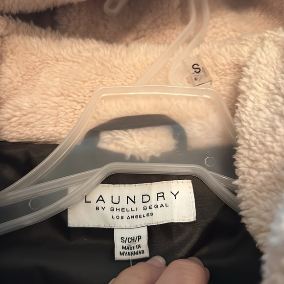 NWT (s) Laundry by Shelli Segal - Picture 5 of 7